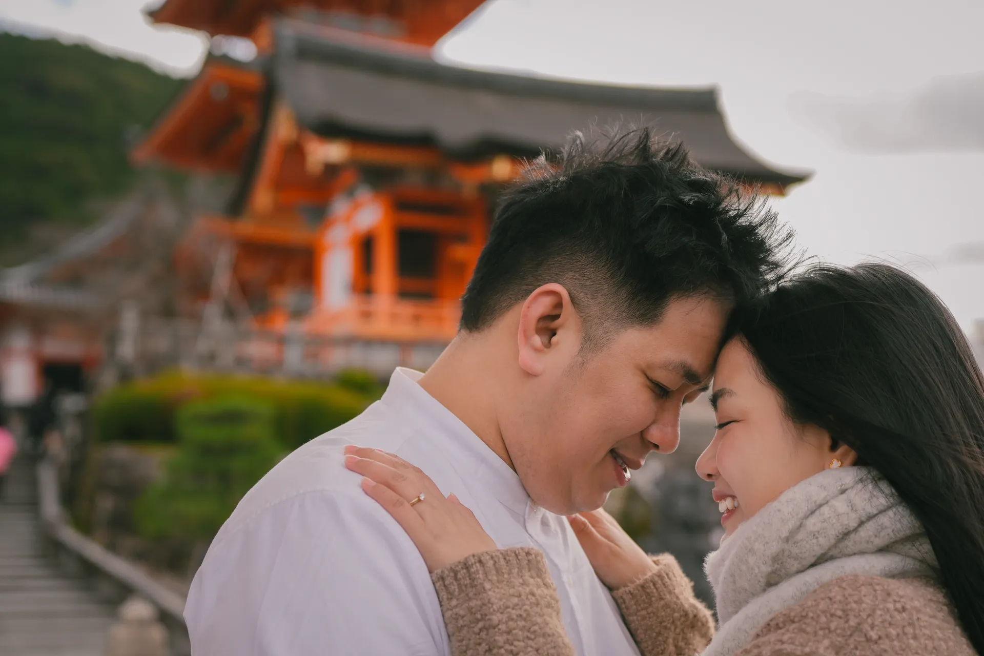 A quiet close moment at Kiyomizu-dera